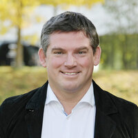 Portrait vom Geschäftsführer Mag. Markus Guggenberger